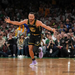 Stephen Curry: The Maestro of Three-Point Shooting