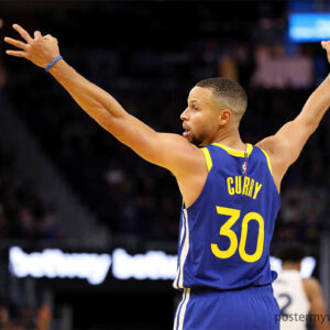 Stephen Curry: The Maestro of Scoring Flurries