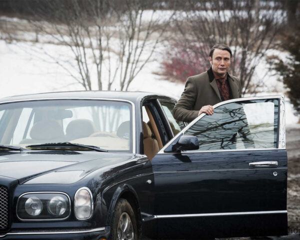 Hannibal - A Chilling Tale of Deception, Desire Unrelenting Pursuit
