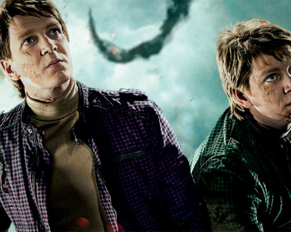 Harry Potter: Fred and George Weasley's Pranks Paint the Town