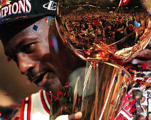 The Michael Jordan Story: Building a Dynasty