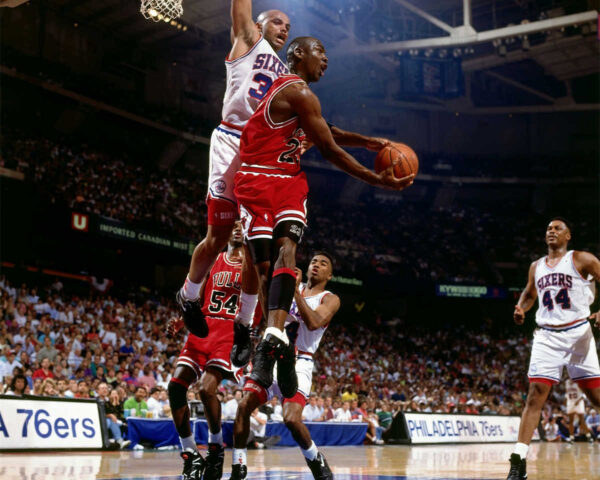 Michael Jordan: The Rise of a Basketball Prodigy from Childhood