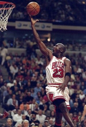 Michael Jordan: The Master of Clutch Moments | Rising to Greatness Under Pressure