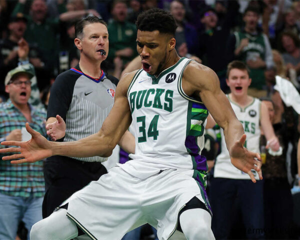 Giannis Antetokounmpo: Extraordinary Basketball Talent