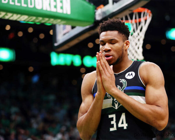 Giannis Antetokounmpo: The Greek Freak Dominating the NBA