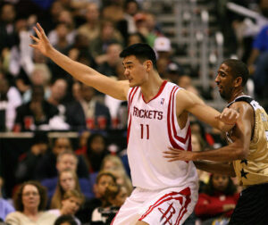 Yao Ming: The Living Legend of Basketball