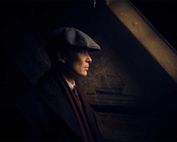 Peaky Blinders: A Symphony of Violence and Tension
