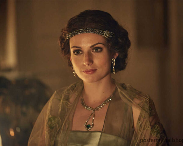 Peaky Blinders: A Stylish Showcase of 1920s Fashion and Swagger