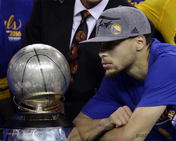 Stephen Curry: The Magician of the Three-Point Line