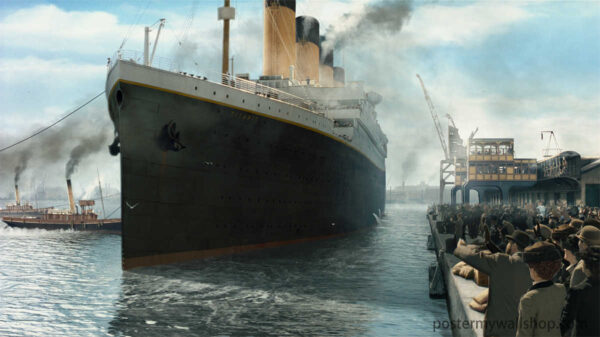 Titanic: Tragedy at Sea