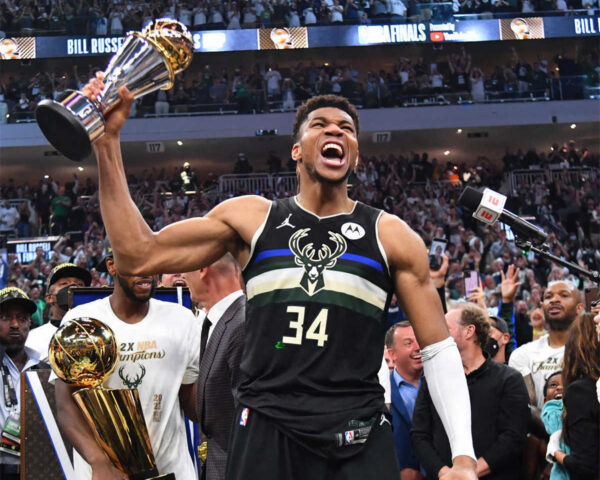 Giannis Antetokounmpo: The Unstoppable Force in the Paint