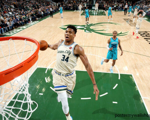 The International Sensation: Giannis Antetokounmpo's Global Reach