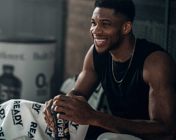 Giannis Antetokounmpo's Defensive Prowess: A Game-Changer