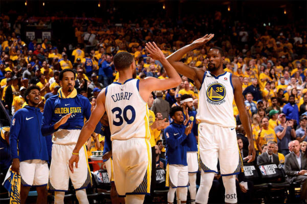 Golden State Warriors: Redefining the Game with Revolutionary Basketball