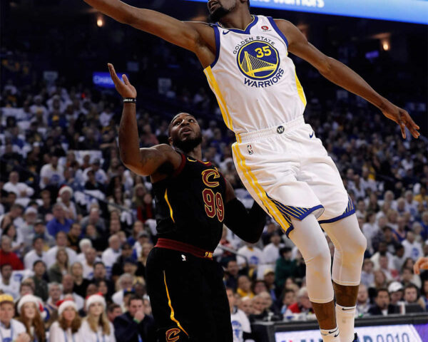 Kevin Wayne Durant: From Humble Beginnings to Basketball Superstar