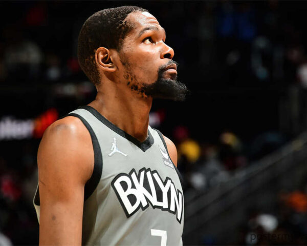 Kevin Wayne Durant: Embracing Leadership Roles