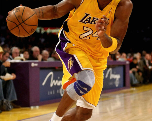 Kobe Bryant's 81-Point Game: A Historic Feat