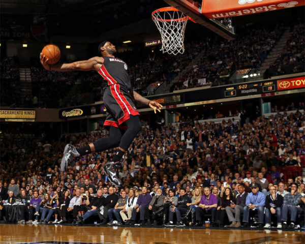 LeBron James: The Ultimate Basketball Force