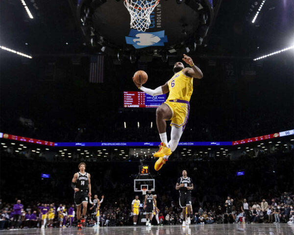 LeBron James: The Embodiment of Strength and Athleticism