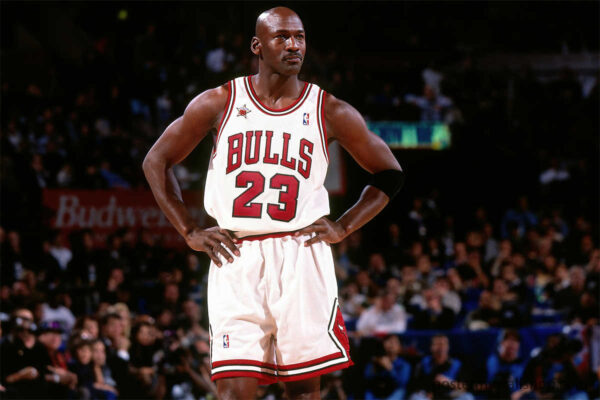 The Magic of Michael Jordan: Exploring the Legend's Basketball Wizardry