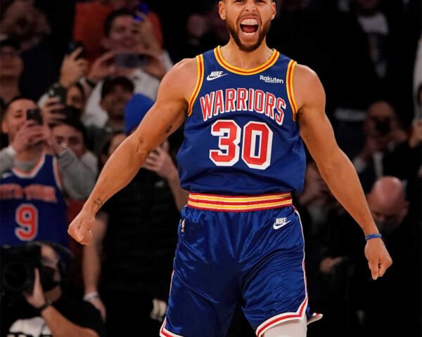 Stephen Curry: The Shooting Star Who Lights Up the NBA