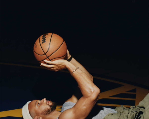 Stephen Curry's Fan Kingdom: Reigning Supreme in the NBA