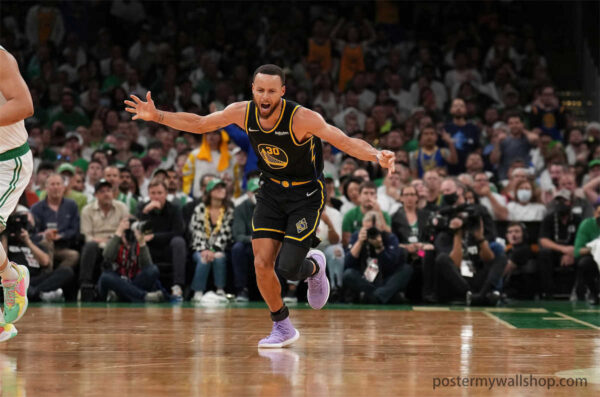 Stephen Curry: The Maestro of Three-Point Shooting