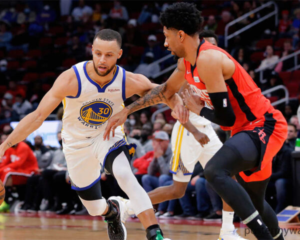 Stephen Curry: An Elite Finisher at the Rim