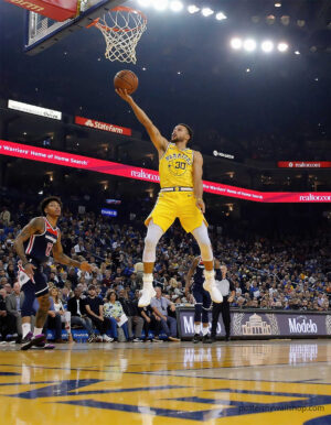 NBA Stephen Curry: Scoring with Finesse and Precision
