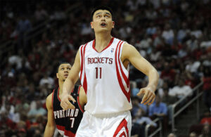 Yao Ming: The Giant Heart That United Basketball Fans Globally