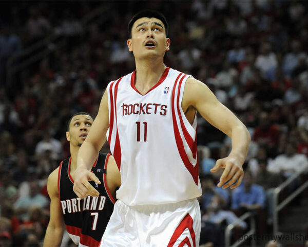 Yao Ming: The Giant Heart That United Basketball Fans Globally