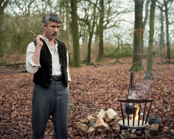 Peaky Blinders:Enter the Dark Underworld: Peaky Blinders Unleashes Its Cinematic Brilliance!