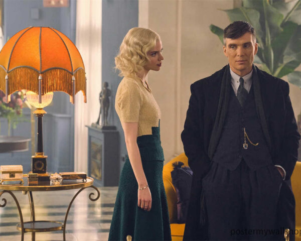 Peaky Blinders:A Cinematic Triumph: Peaky Blinders Takes You on a Thrilling Rollercoaster Ride!
