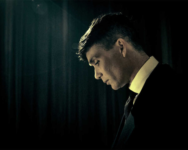 Peaky Blinders: A Gritty Crime Saga You Can't Miss