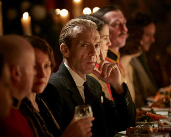 Peaky Blinders: An Addictive Blend of Drama and Suspense