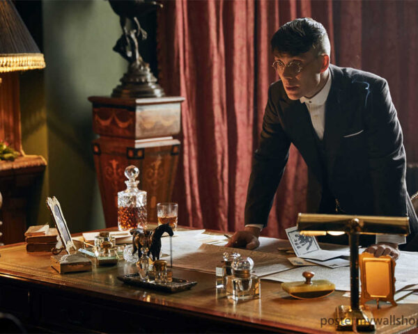 Peaky Blinders: A Cinematic Masterpiece of Crime and Intrigue