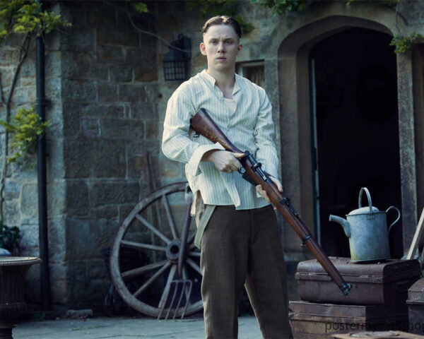Peaky Blinders: A Tense and Uncompromising Tale of Power and Betrayal